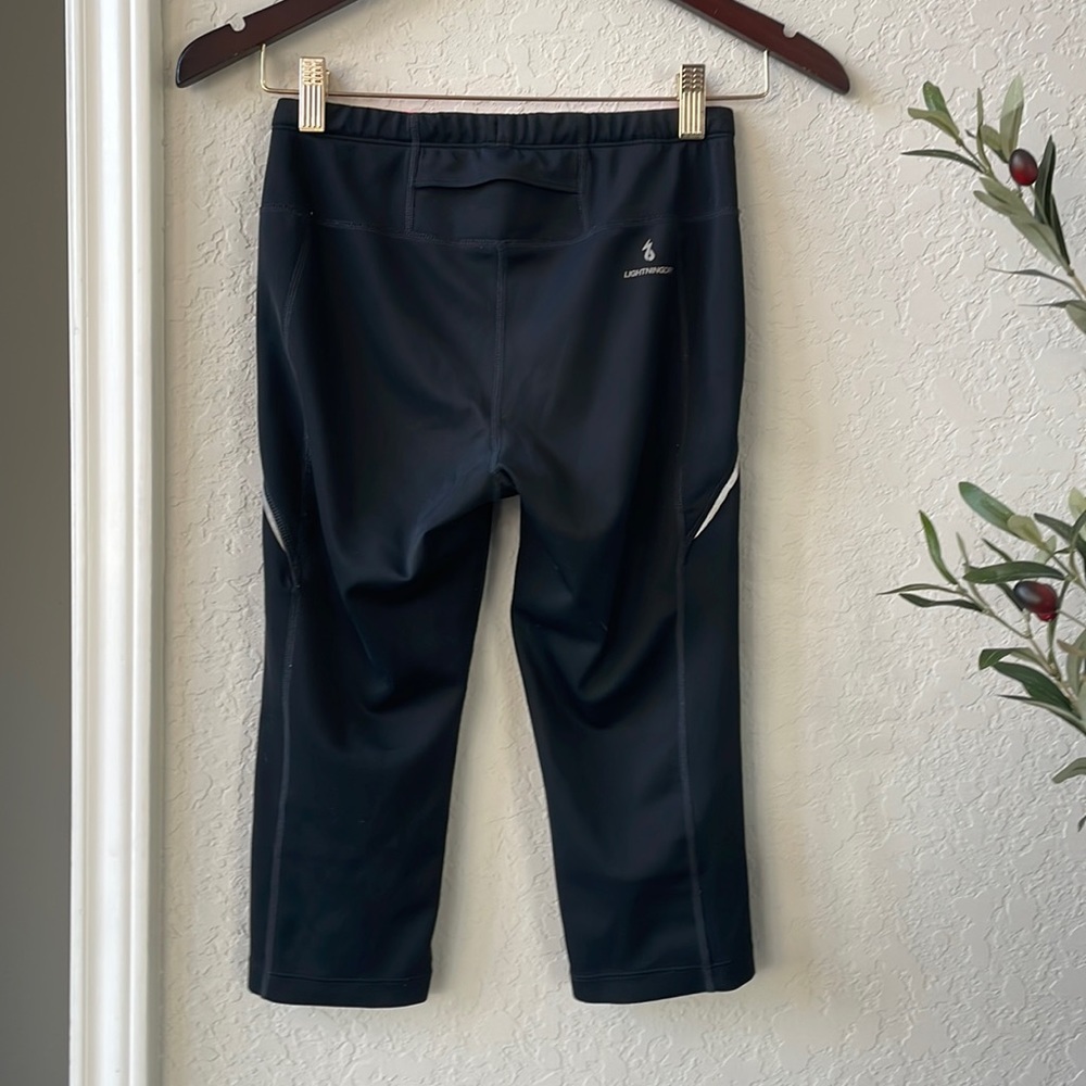 New Balance Women’s Classic Cropped Athletic Leggings Size Small - Picture 3 of 8